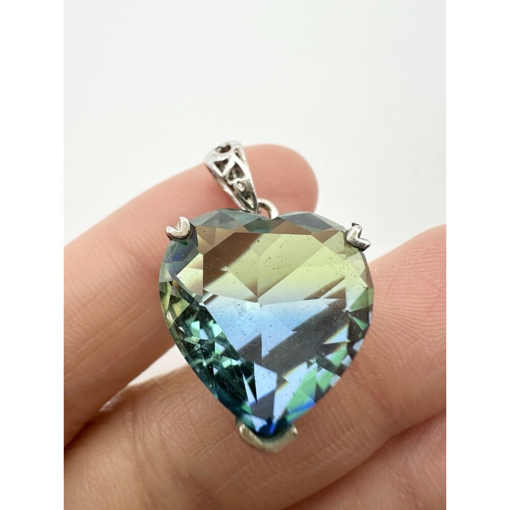 925 Sterling Silver Heart Glass Pendant